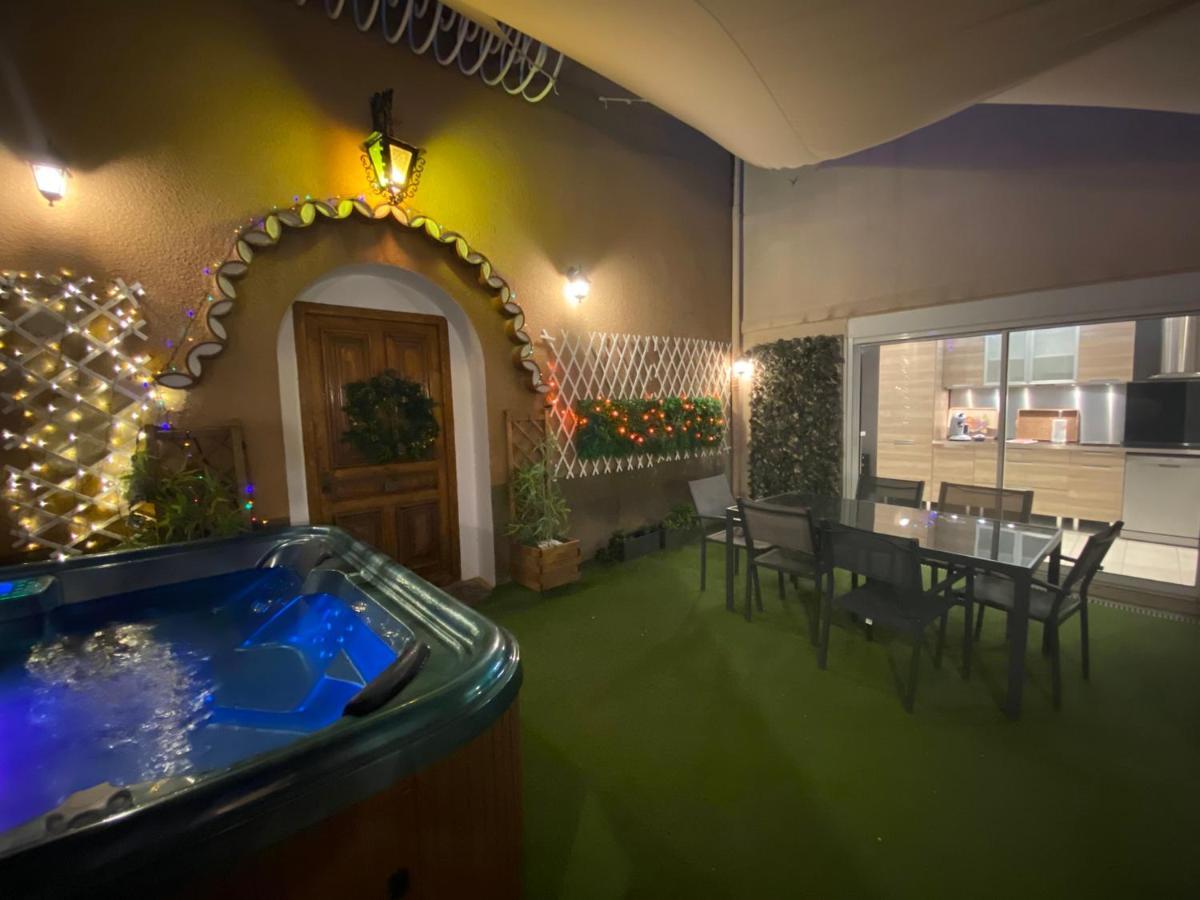 La Solana Villa แซงต์-โลรองต์-เดอ-ลา-ซาลองก์ ภายนอก รูปภาพ